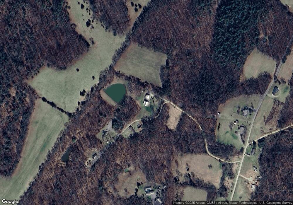 210 Boxer Ln, Berkeley Springs, WV 25411 - photo 1