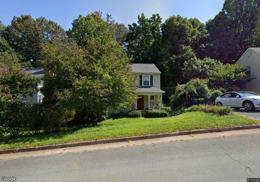 822 Harris Rd, Charlottesville, VA 22902 - photo 1