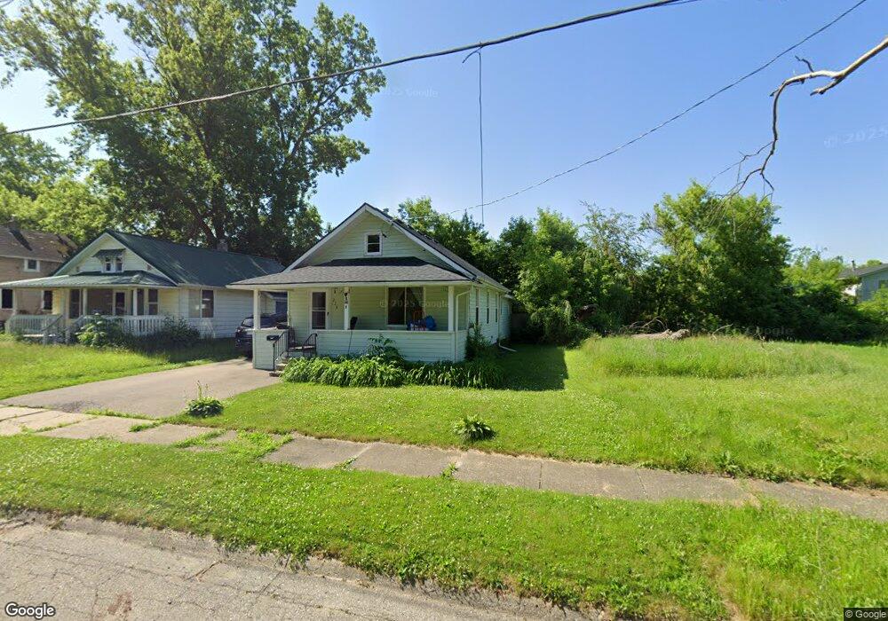 228 E Eddington Ave, Flint, MI 48503 - photo 1
