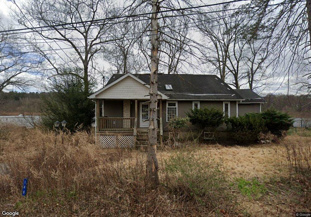 148 Rose Ln, Matamoras, PA 18336 - photo 1