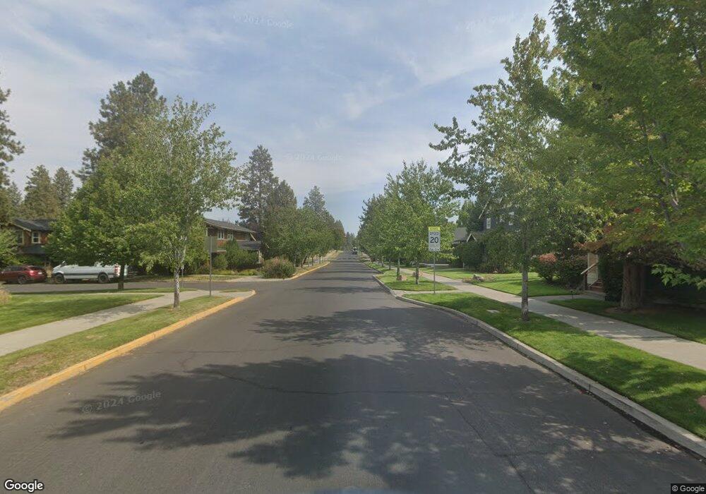 576 NW High Lakes Loop, Bend, OR 97701 - photo 1