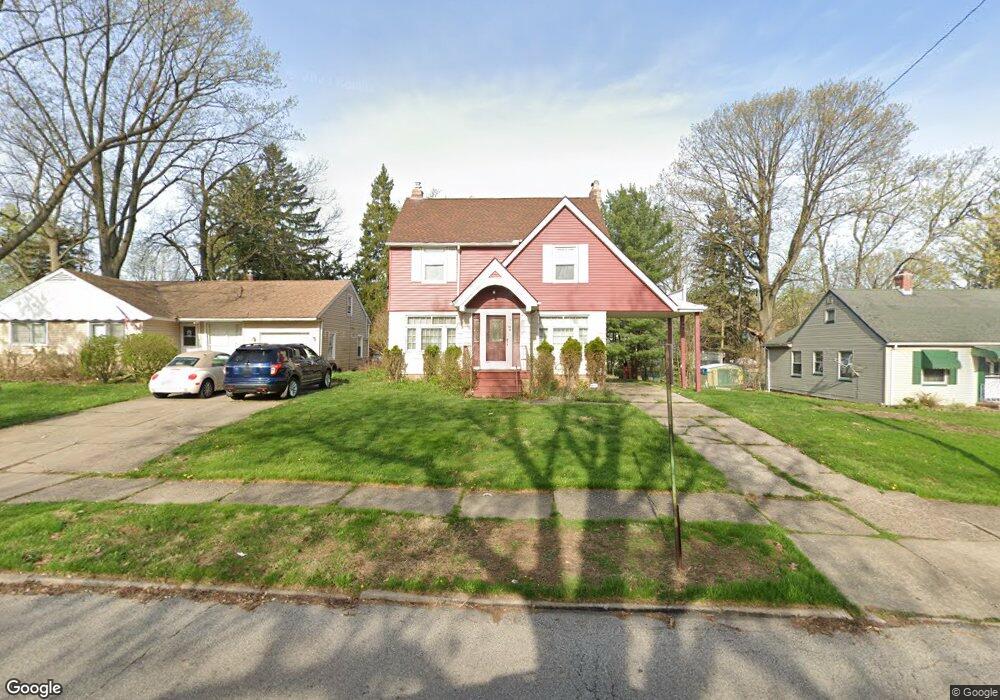 5244 Camden Rd, Maple Heights, OH 44137 - photo 1