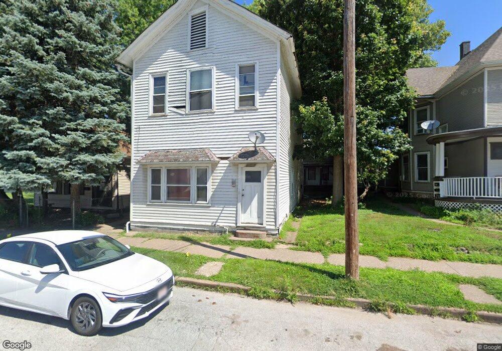 1542 W 3rd St unit 2, Davenport, IA 52802 - photo 1