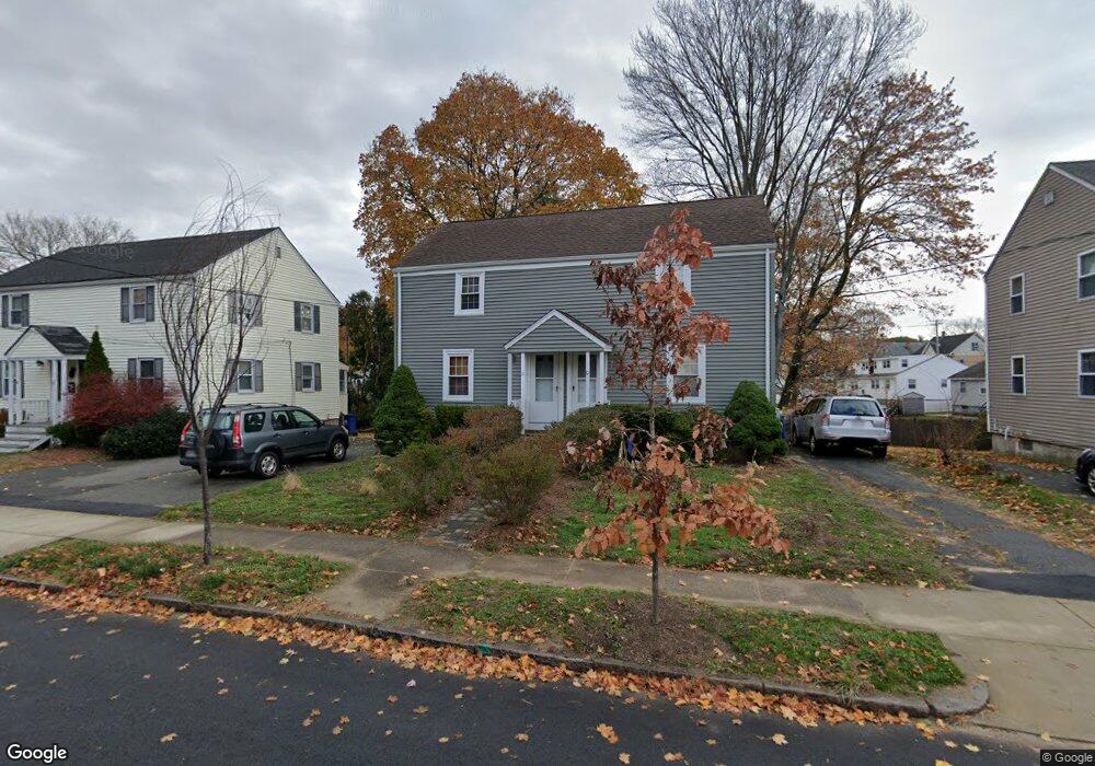 9-11 Hamilton Rd, Wakefield, MA 01880 - photo 1