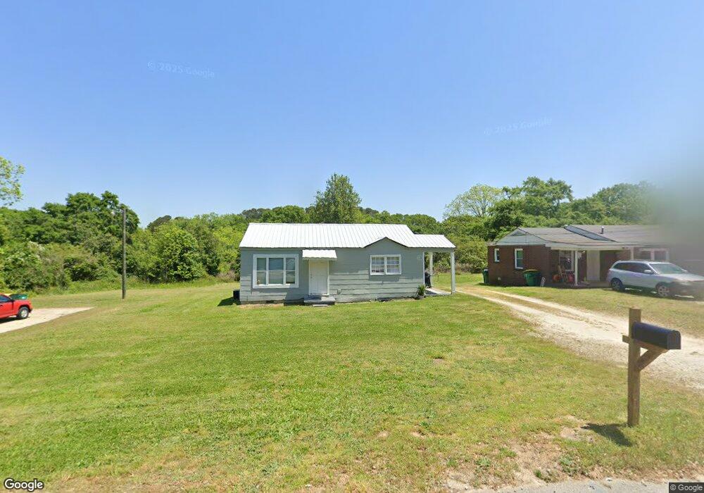 147 W Wright St, Winder, GA 30680 - photo 1