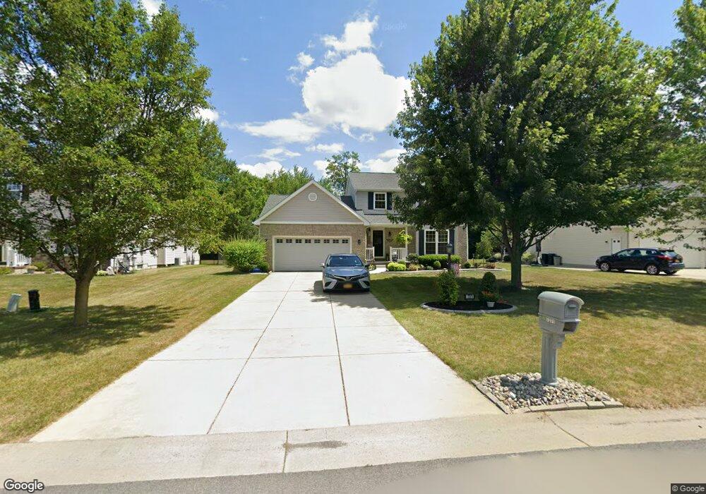 7271 Erica Ln, North Tonawanda, NY 14120 - photo 1