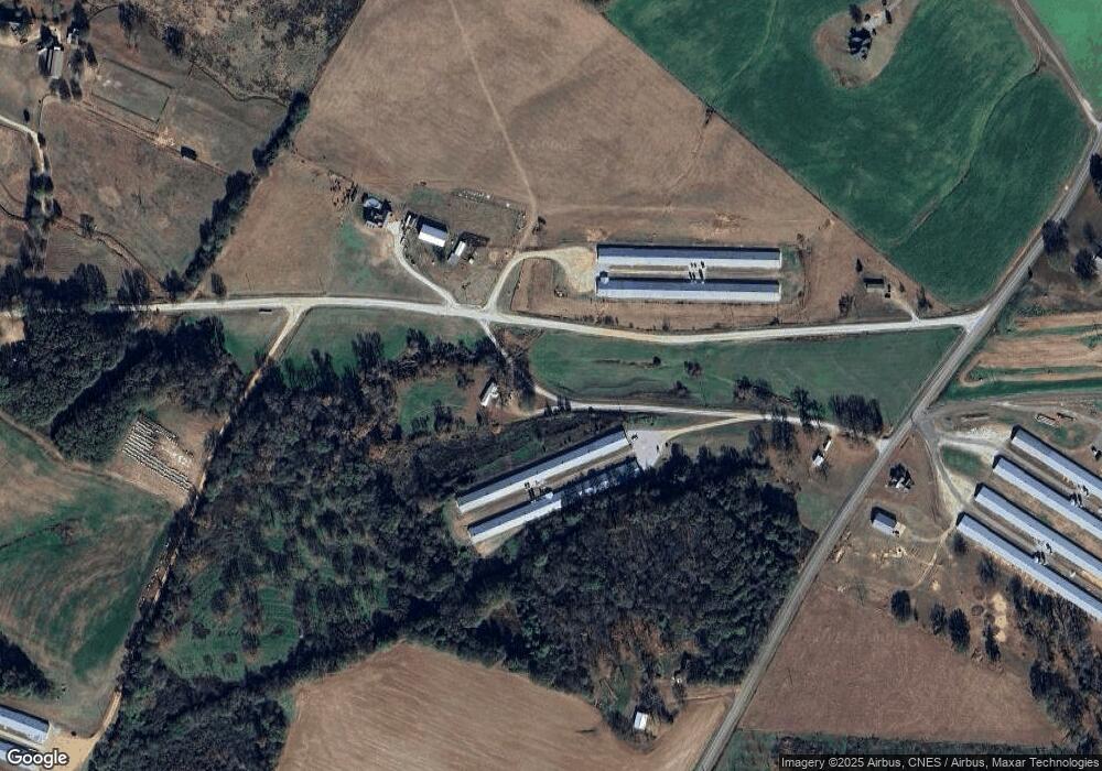 1112 Abercrombie Cir, Royston, GA 30662 - photo 1