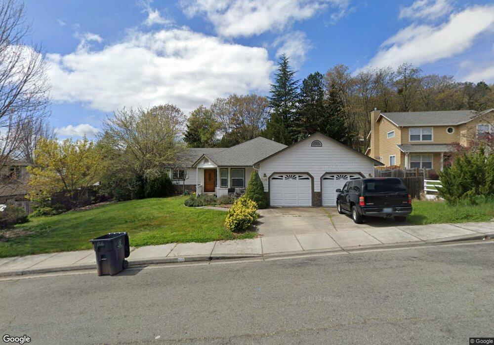 126 NW Constitution Cir, Grants Pass, OR 97526 - photo 1