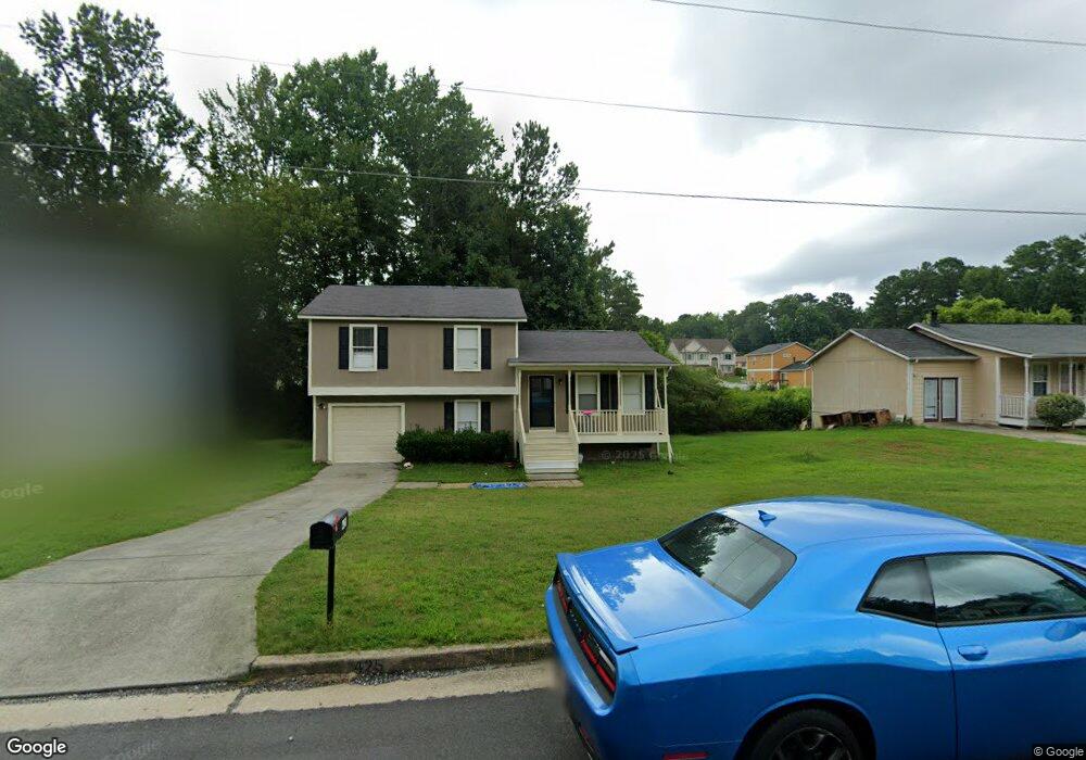 425 Kimberly Forest Way unit 12, Atlanta, GA 30349 - photo 1