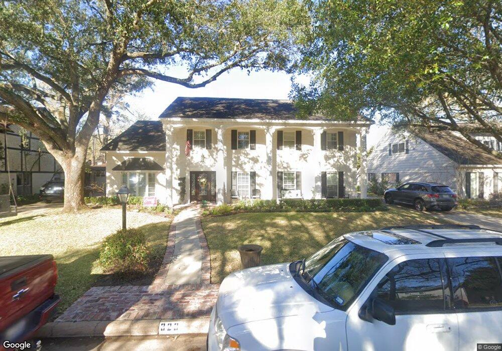 323 Patchester Dr, Houston, TX 77079 - photo 1