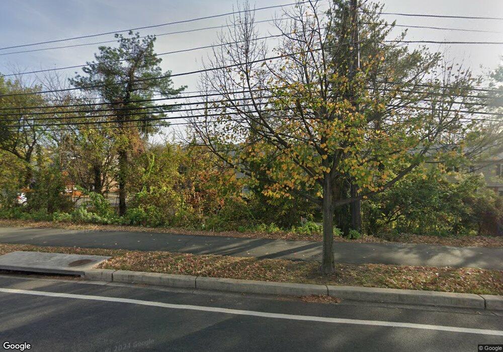 533 W Diamond Ave, Gaithersburg, MD 20877 - photo 1