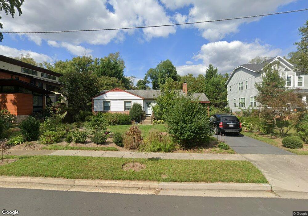 6844 Mcfall Place, McLean, VA 22101 - photo 1