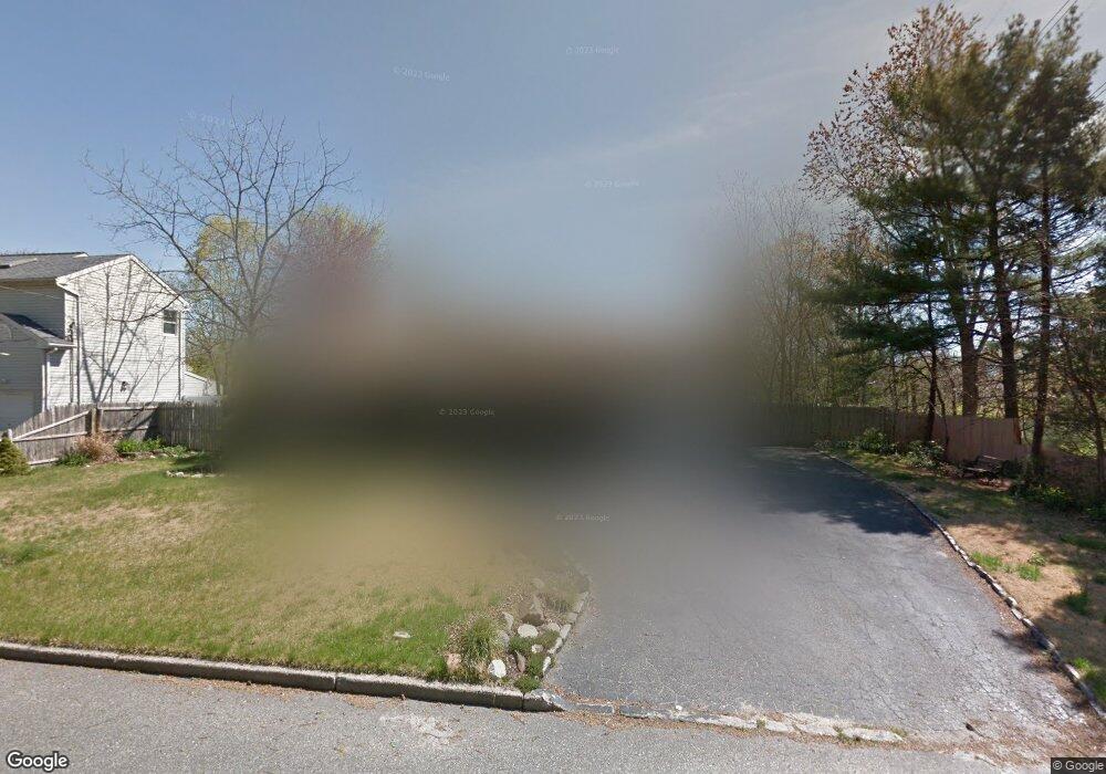 2903 Acorn Ave, Medford, NY 11763 - photo 1