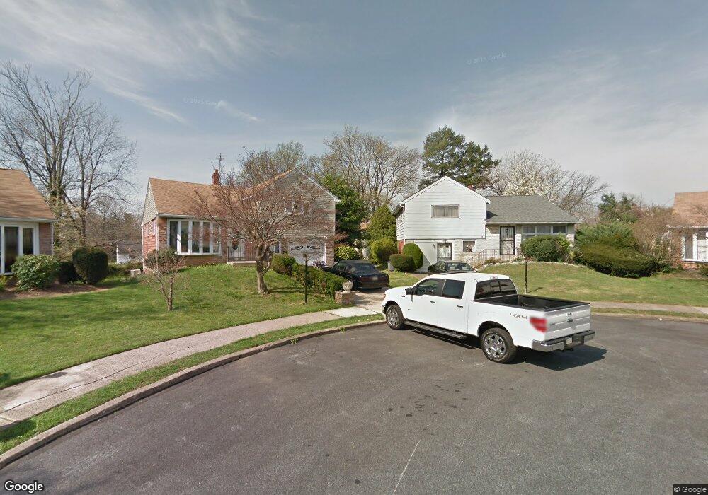 5 Robin Rd, Lansdowne, PA 19050 - photo 1