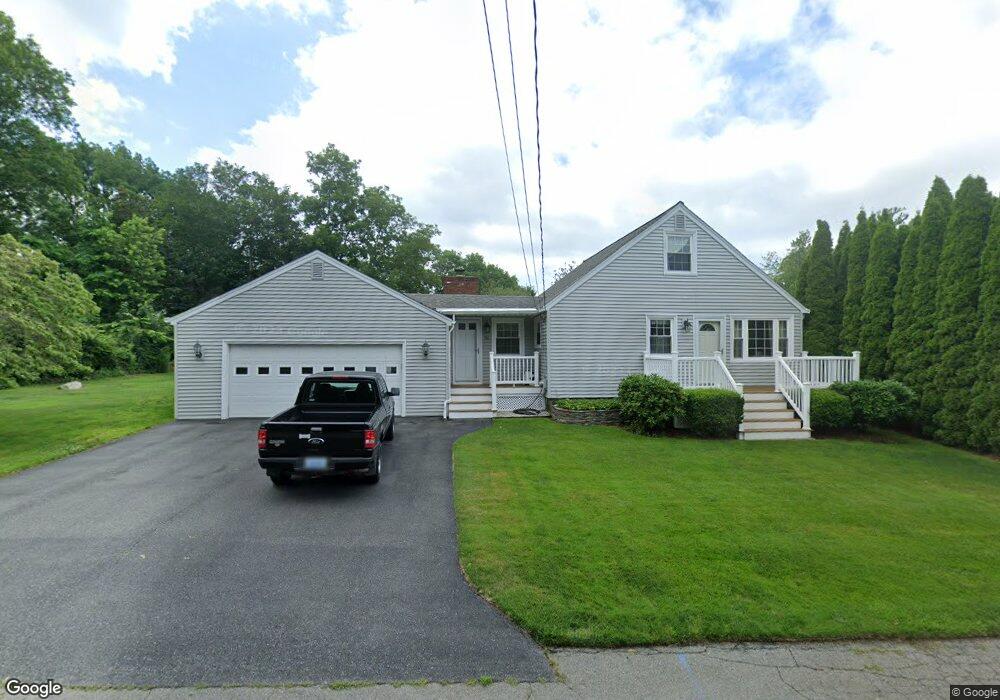 36 Cliff Dr, Bristol, RI 02809 - photo 1