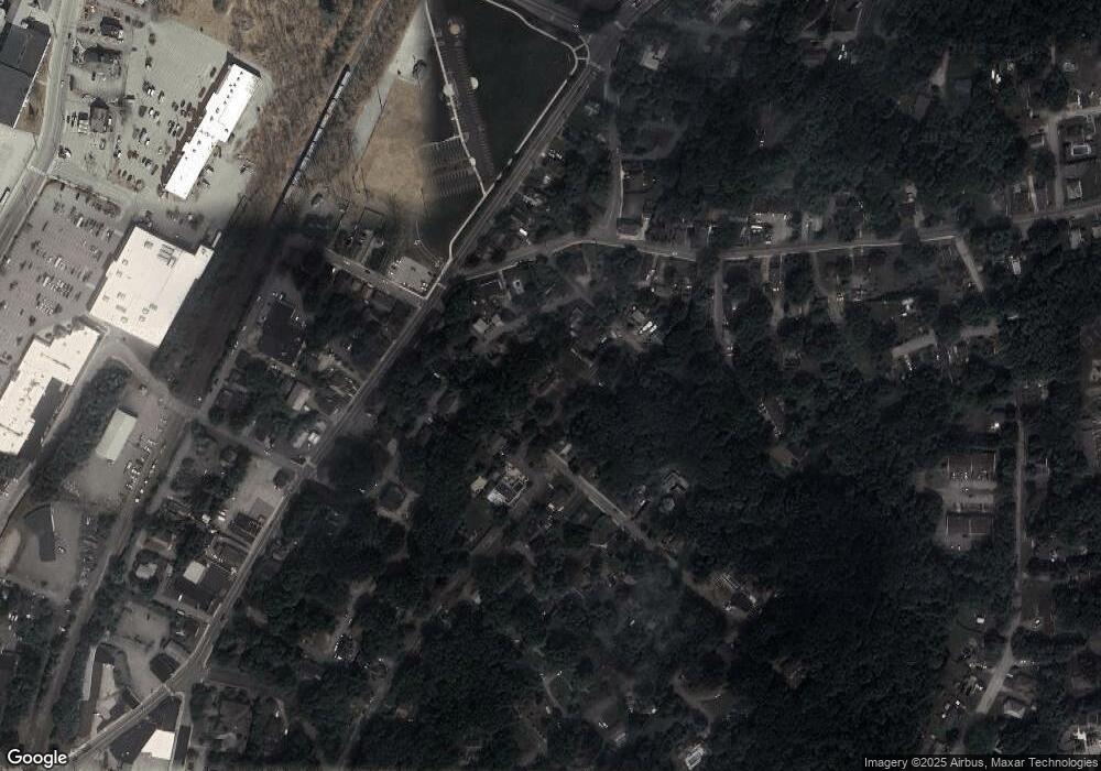 52 Letters St, Putnam, CT 06260 - photo 1