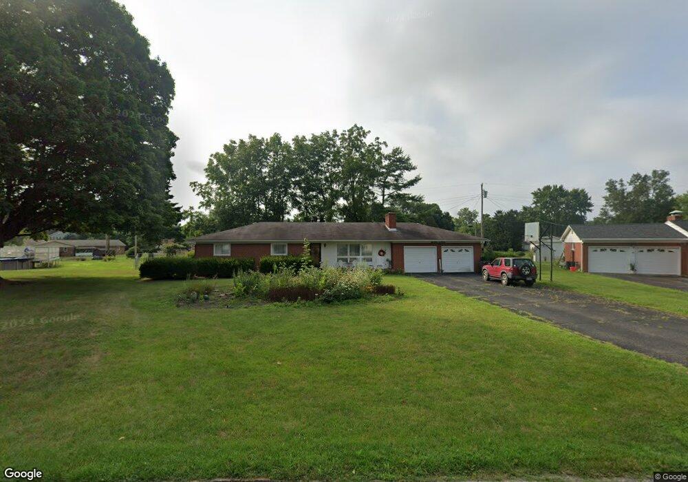 1640 Winding Rd, Circleville, OH 43113 - photo 1