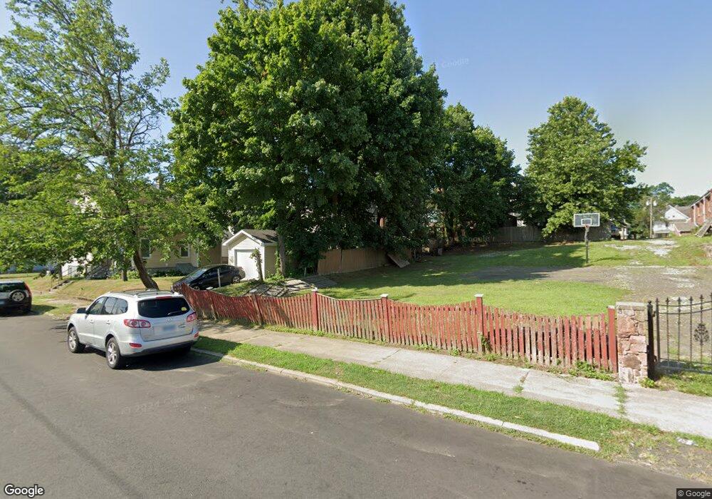 212 Fairview Ave unit 214, Bridgeport, CT 06606 - photo 1