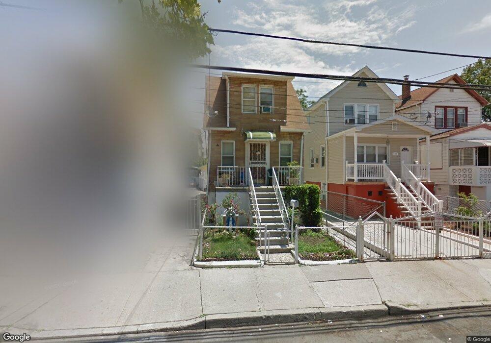 446 Taylor Ave, Bronx, NY 10473 - photo 1