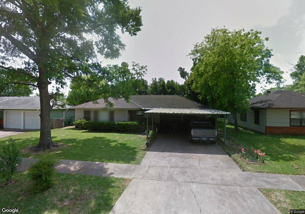 7738 Hereford St, Houston, TX 77087 - photo 1