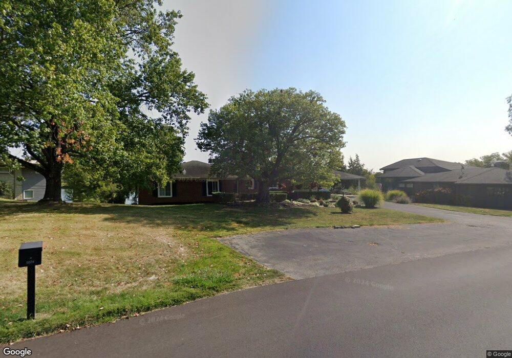 9354 Raintree Dr S, Columbus, IN 47201 - photo 1