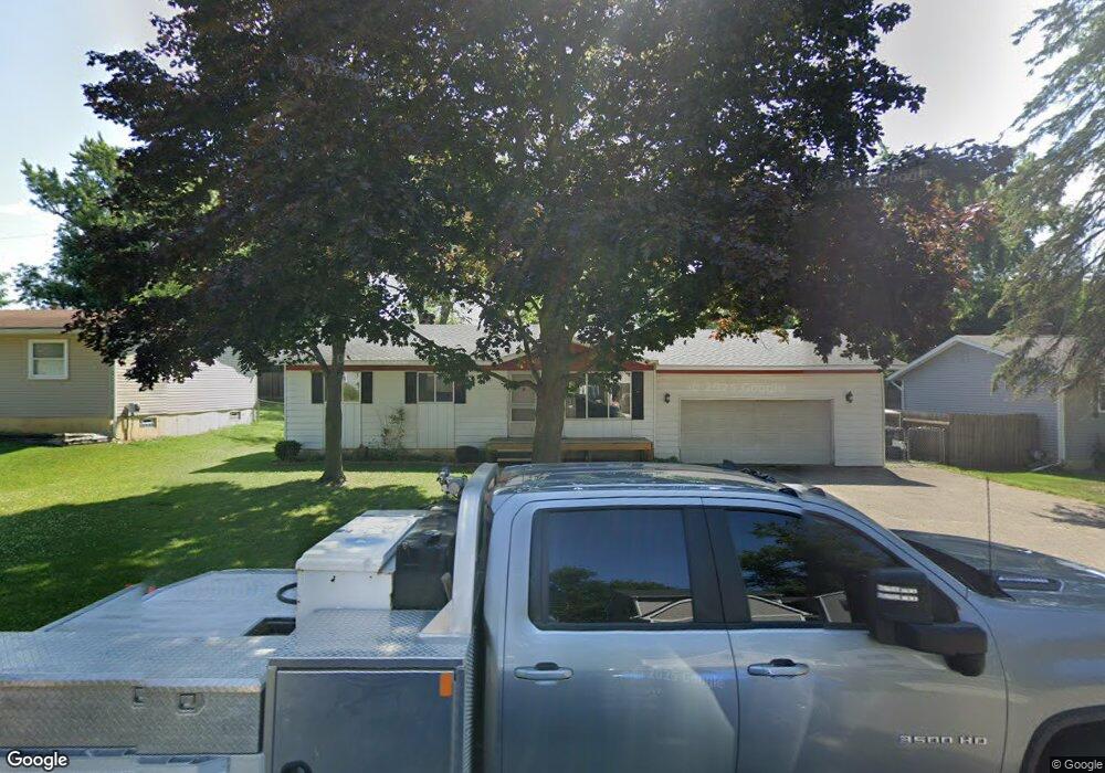 1539 Maddox St, West Bloomfield, MI 48324 - photo 1