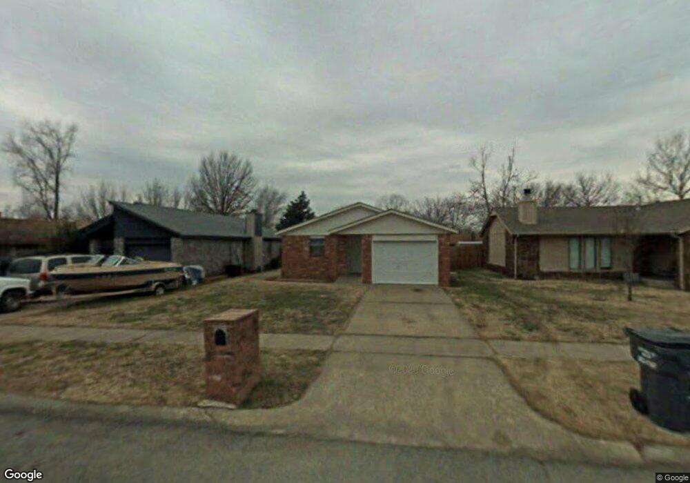 13940 S Hickory Place, Glenpool, OK 74033 - photo 1