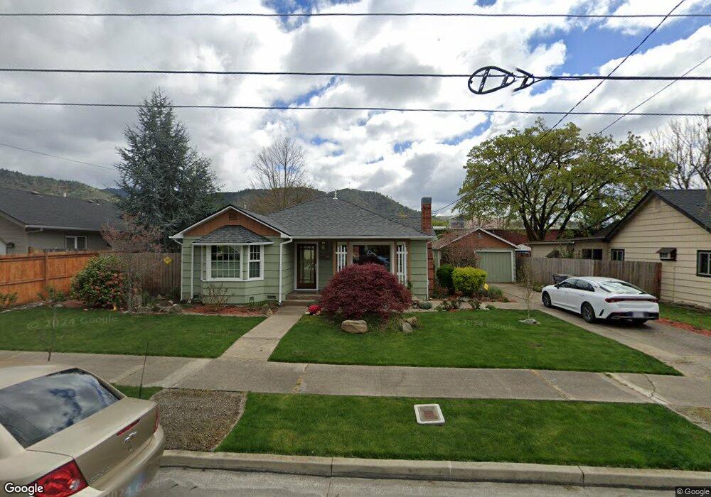 1223 NW Conklin Ave, Grants Pass, OR 97526 - photo 1