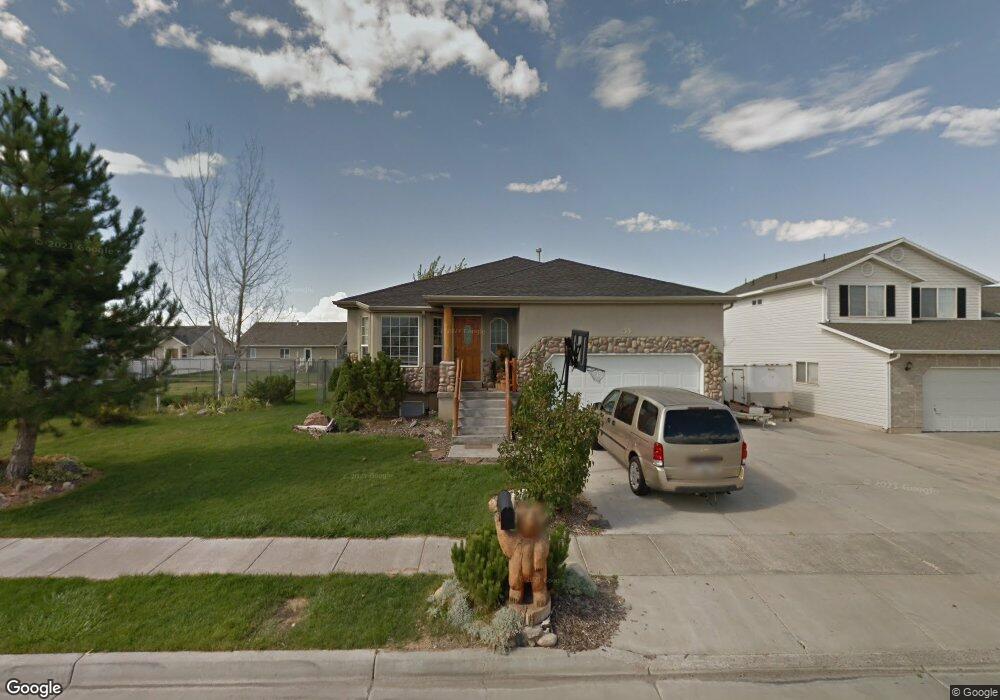 1533 N 2275 W, Clearfield, UT 84015 - photo 1