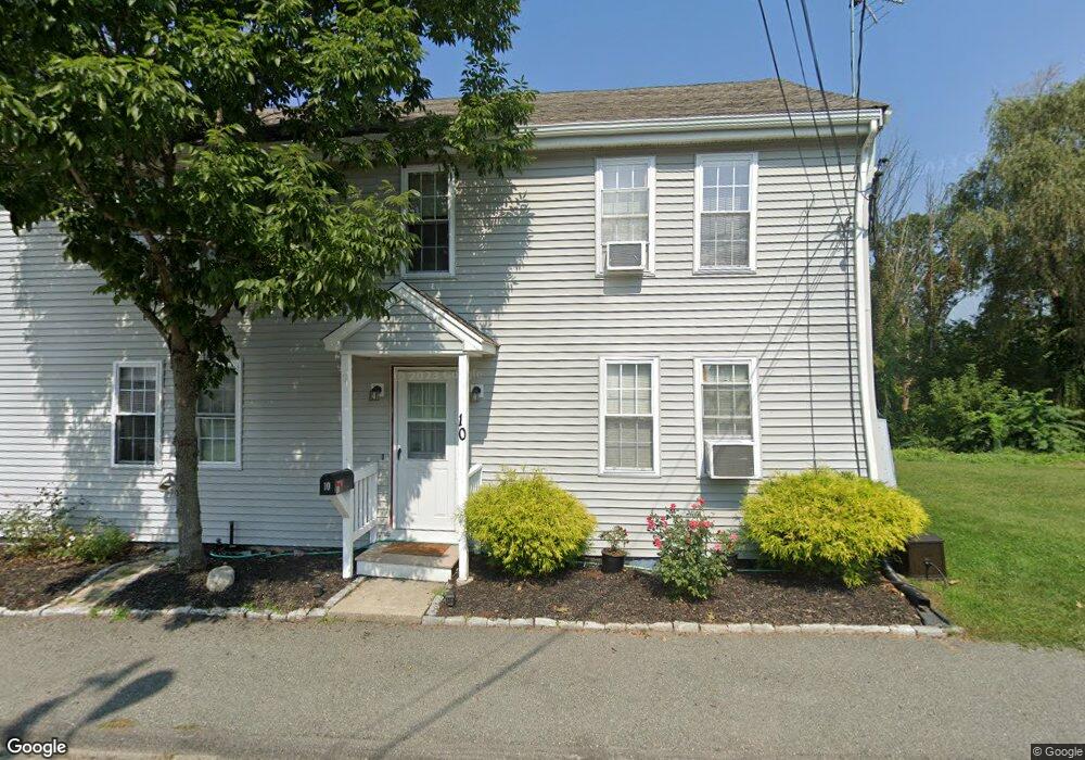 6 Plain St unit 6, Bellingham, MA 02019 - photo 1