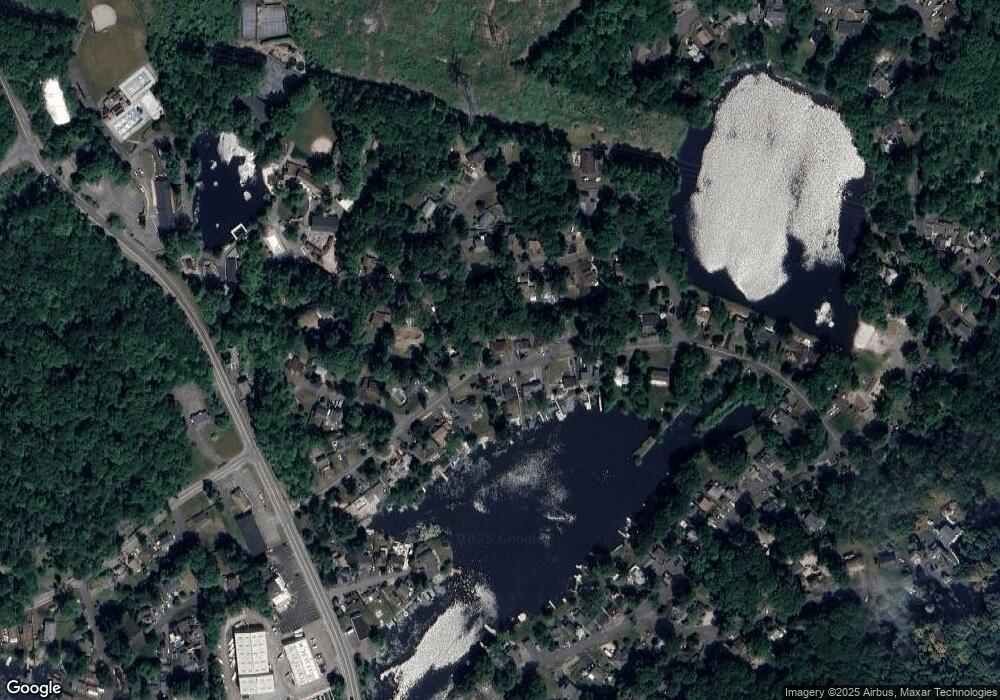 19 Lorettacong Dr, Lake Hopatcong, NJ 07849 - photo 1