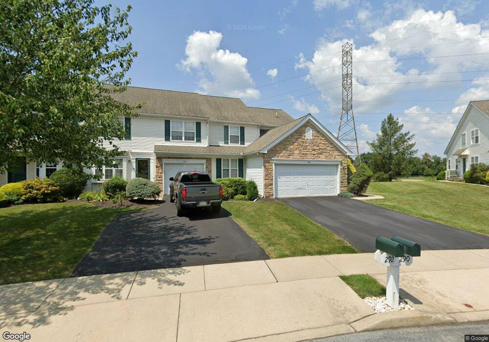 290 Park Ridge Dr, Easton, PA 18040 - photo 1