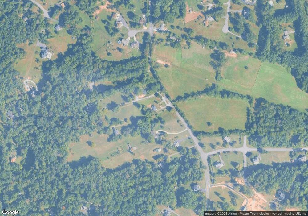 10810 Lake Jackson Dr, Manassas, VA 20111 - photo 1