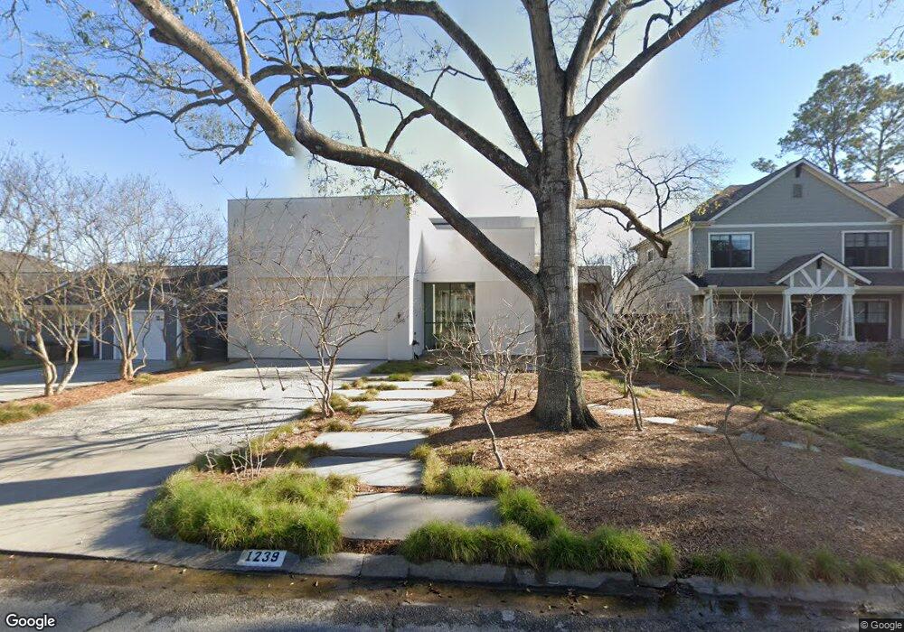 1239 Cheshire Ln, Houston, TX 77018 - photo 1