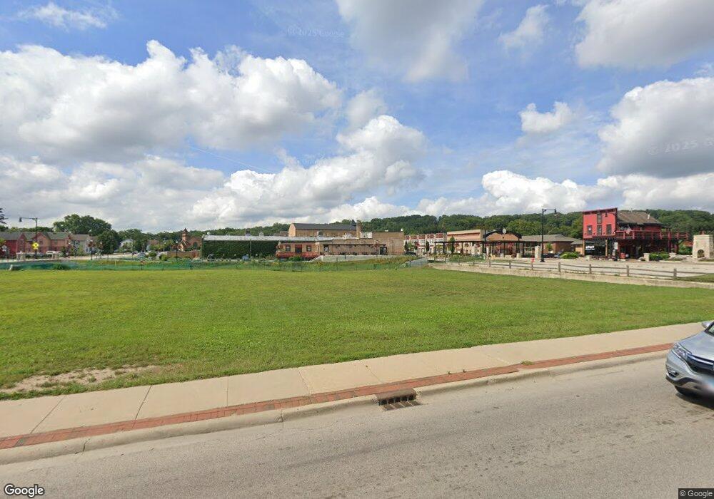 115 W Algonquin Rd, Algonquin, IL 60102 - photo 1