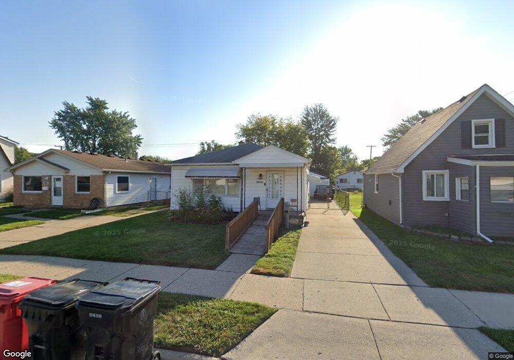 26044 Clancy St, Roseville, MI 48066 - photo 1