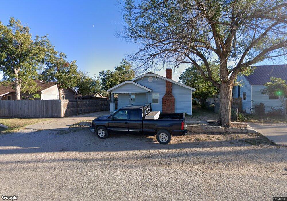 606 E 14th St, Big Spring, TX 79720 - photo 1