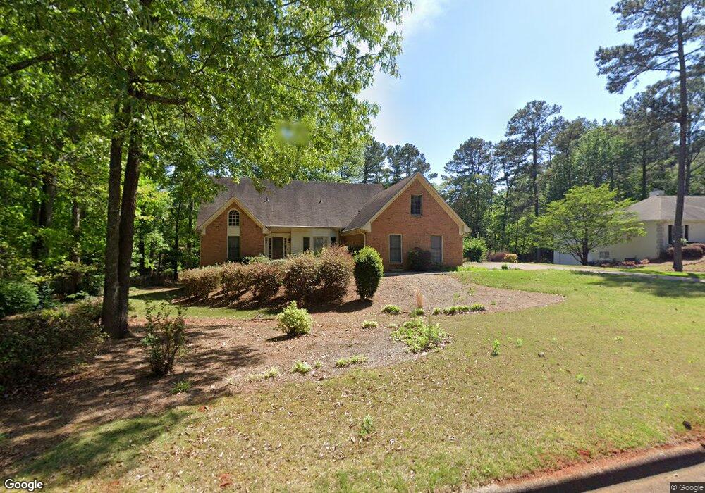 525 Saddle Crest Dr, Roswell, GA 30075 - photo 1