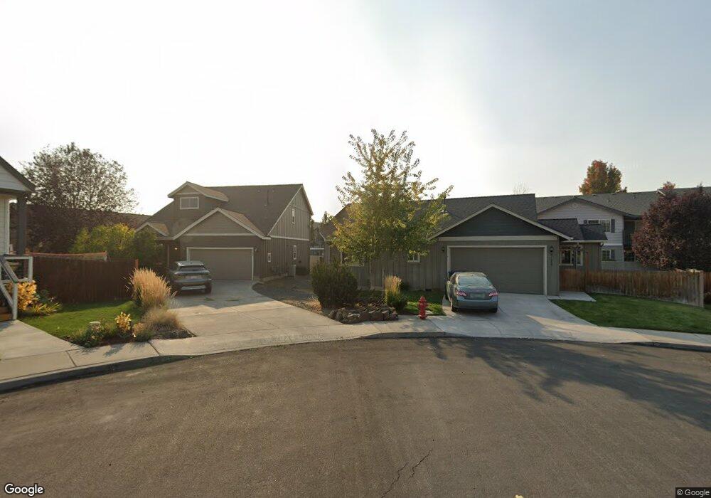 21305 NE Megan Ct, Bend, OR 97701 - photo 1