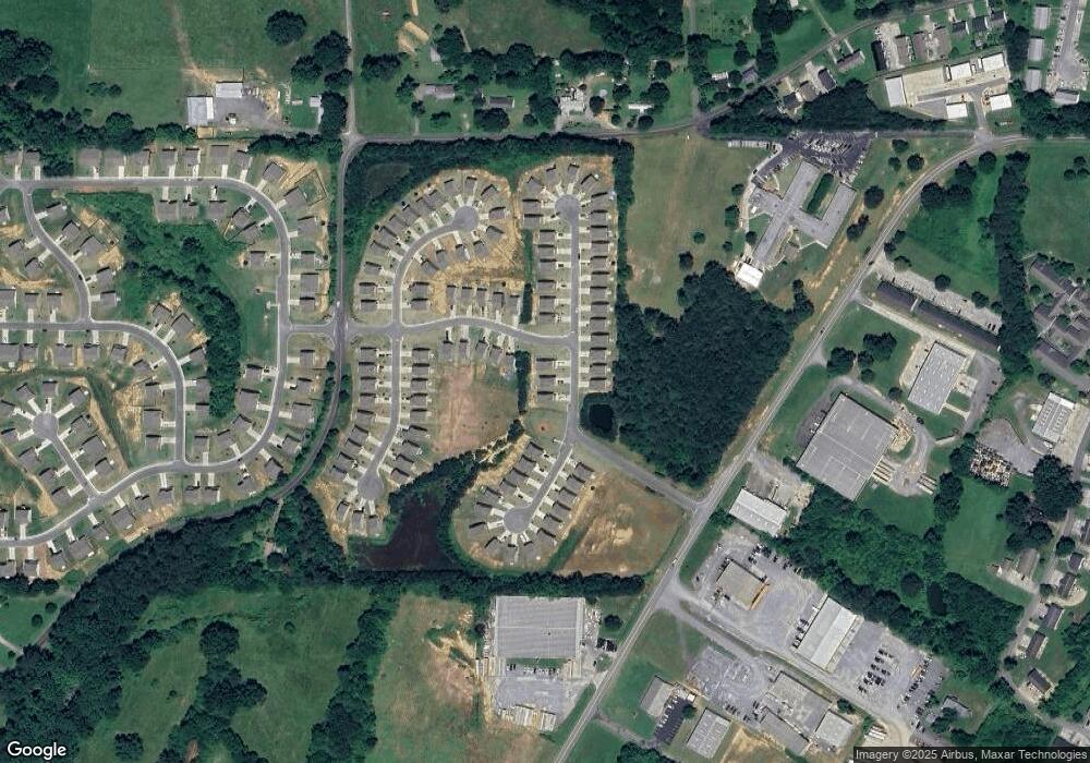 102 Harrison Dr, Calhoun, GA 30701 - photo 1