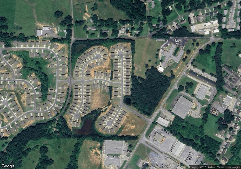 104 Harrison Dr, Calhoun, GA 30701 - photo 1