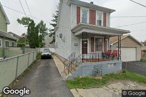 571 Hanover Ct, Hazleton, PA 18201