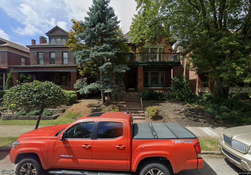 725 Dennison Ave, Columbus, OH 43215 - photo 1