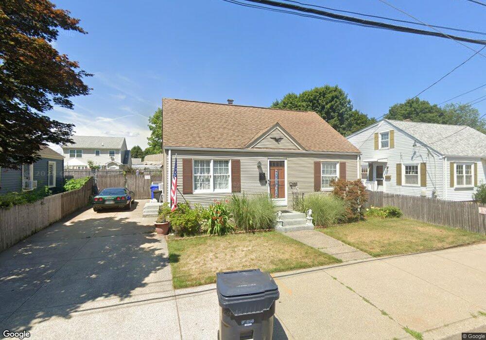158 Clews St, Pawtucket, RI 02861 - photo 1