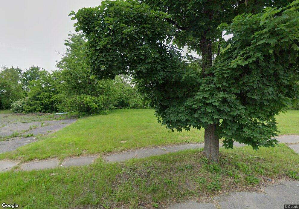 1425 Broadway Blvd, Flint, MI 48506 - photo 1