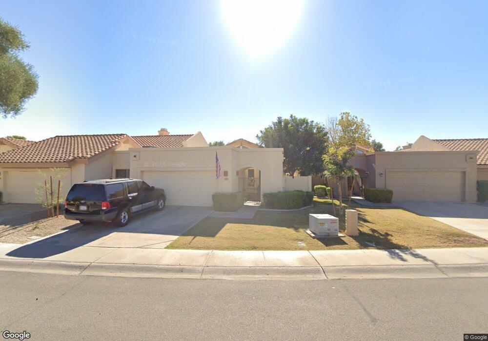 2327 W Comstock Dr, Chandler, AZ 85224 - photo 1