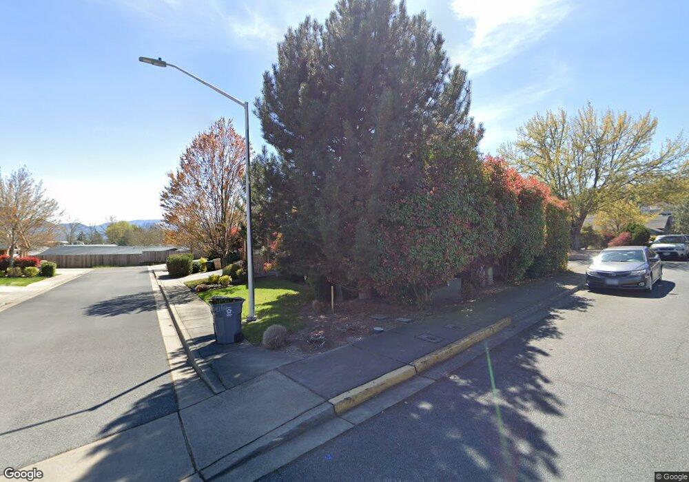 2174 Lissy Way, Grants Pass, OR 97526 - photo 1