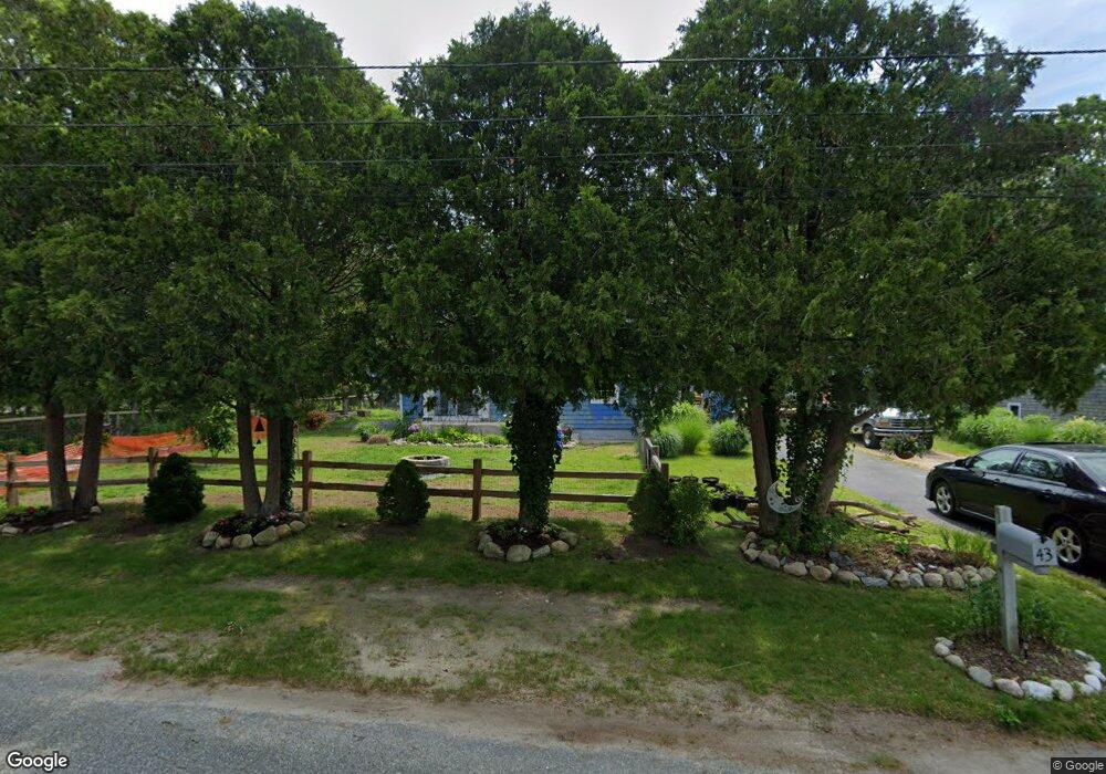 43 Hemlock Rd, Wakefield, RI 02879 - photo 1