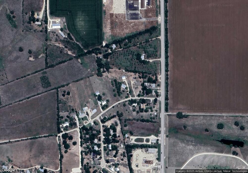 104 County Road 440, Hondo, TX 78861 - photo 1