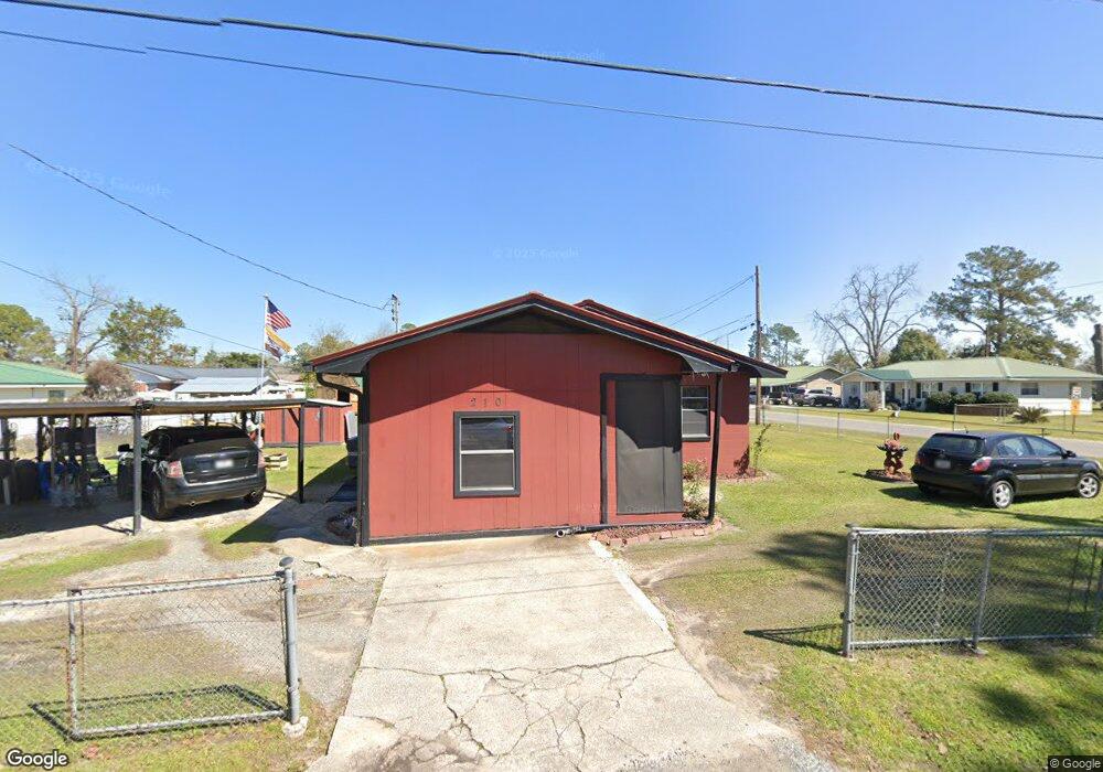 210 N Oak St, Adel, GA 31620 - photo 1